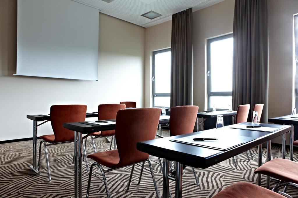 Intercityhotel Майнц Екстериор снимка