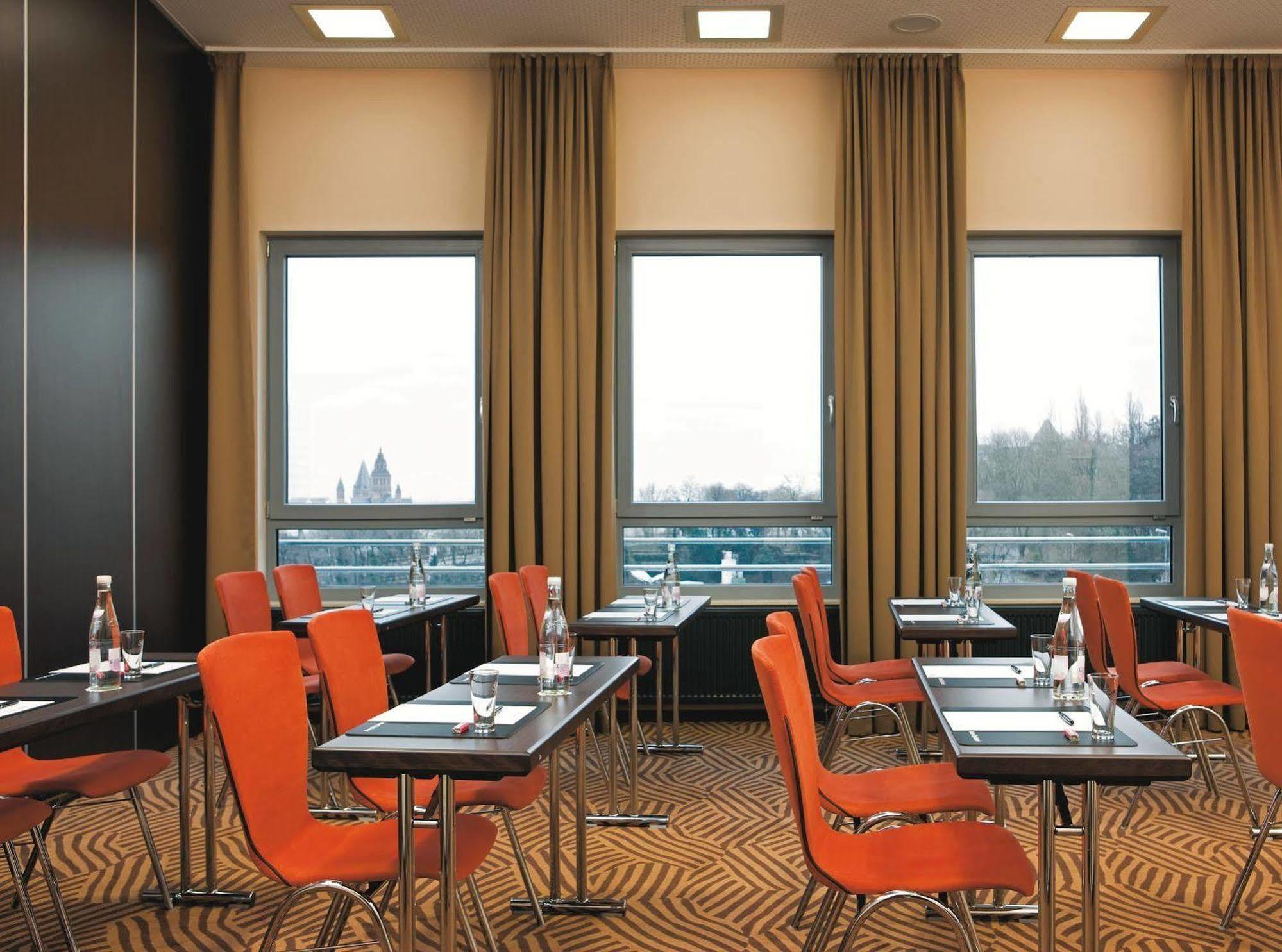 Intercityhotel Майнц Екстериор снимка